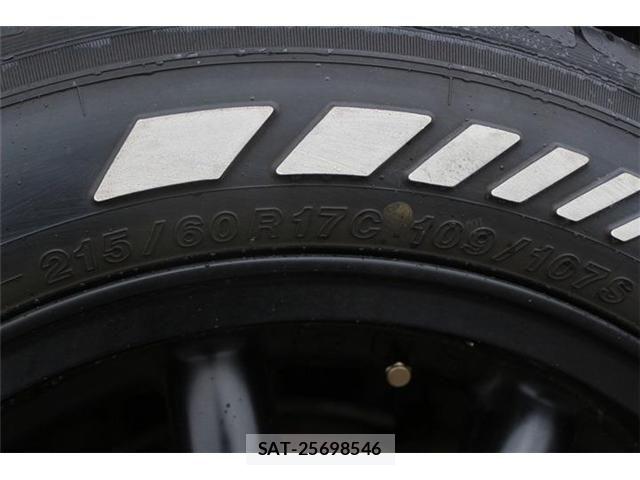 Toyota HIACE VAN 2020-06 7620857-18