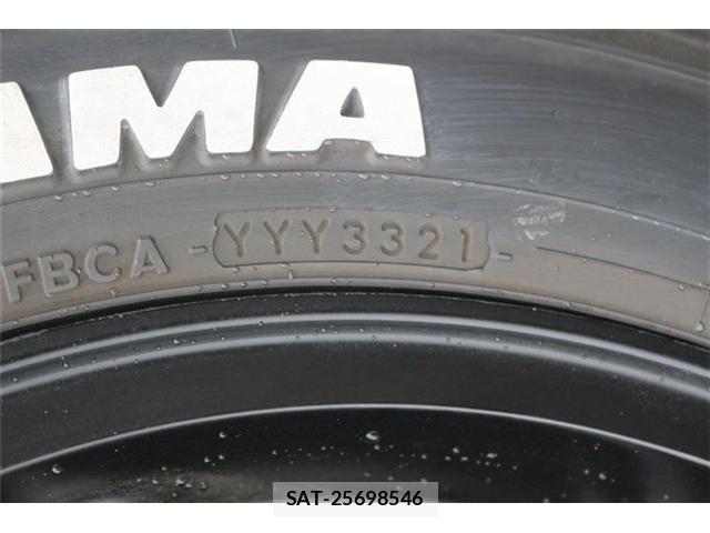 Toyota HIACE VAN 2020-06 7620857-19
