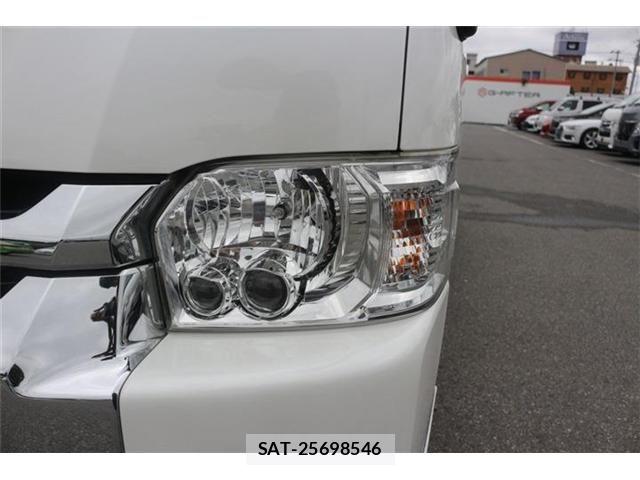Toyota HIACE VAN 2020-06 7620857-20