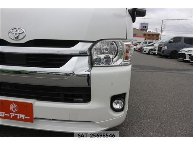 Toyota HIACE VAN 2020-06 7620857-21