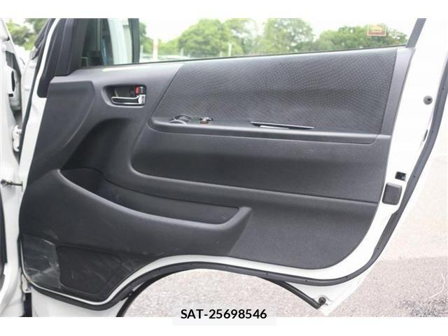 Toyota HIACE VAN 2020-06 7620857-26