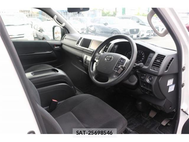 Toyota HIACE VAN 2020-06 7620857-27