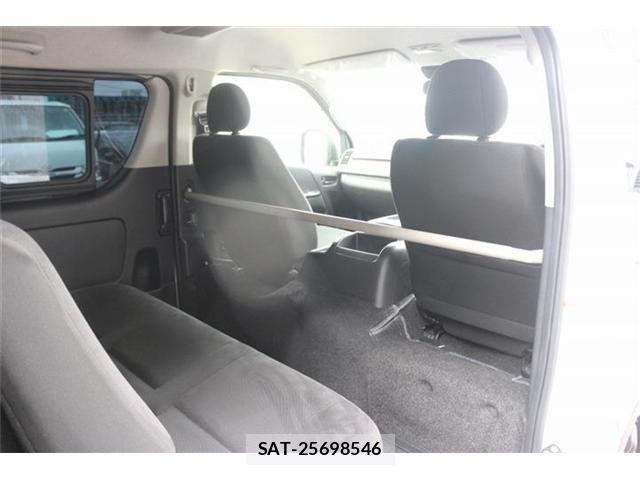 Toyota HIACE VAN 2020-06 7620857-29