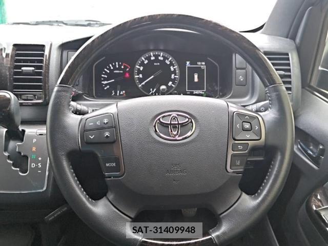 Toyota HIACE VAN 2025-03 7620852-13