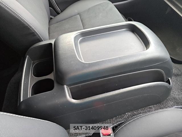 Toyota HIACE VAN 2025-03 7620852-19