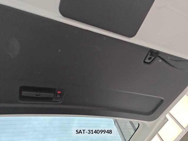 Toyota HIACE VAN 2025-03 7620852-27