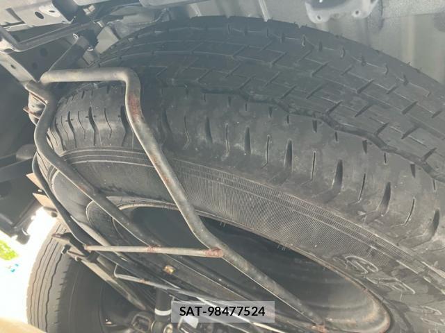 Toyota HIACE VAN 2019-08 7620877-9