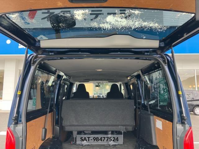 Toyota HIACE VAN 2019-08 7620877-10