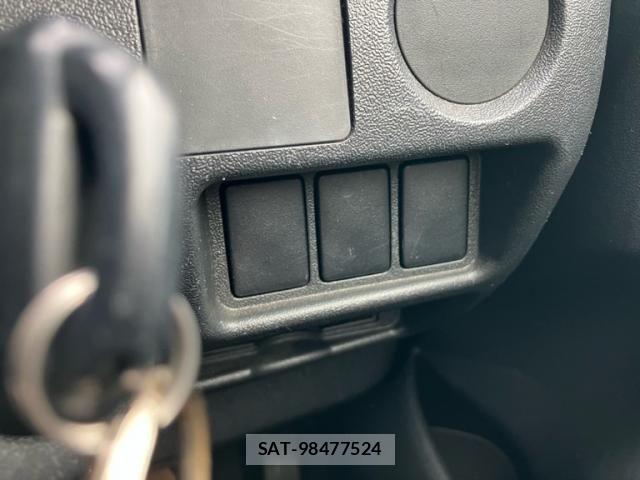 Toyota HIACE VAN 2019-08 7620877-21