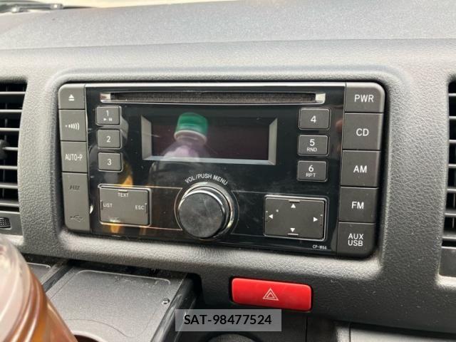 Toyota HIACE VAN 2019-08 7620877-23