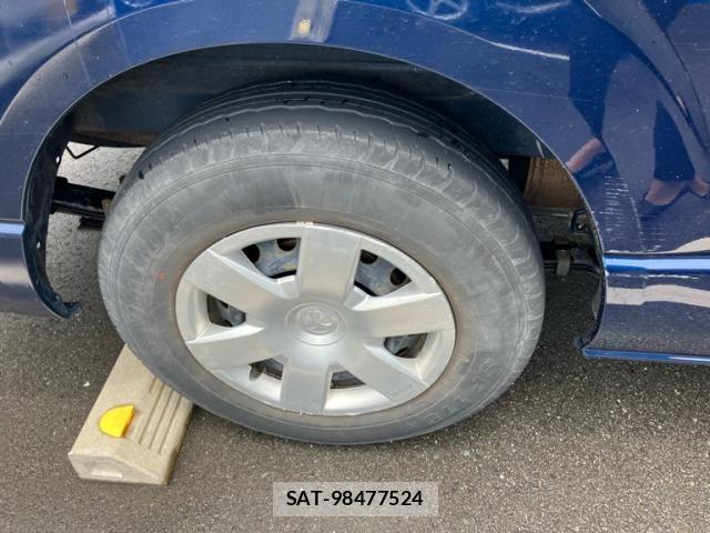 Toyota HIACE VAN 2019-08 7620877-5