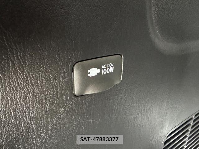 Toyota HIACE VAN 2017-06 7620872-23