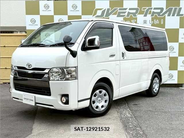 Toyota HIACE VAN 2022-03 7620871-0