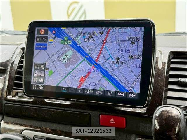 Toyota HIACE VAN 2022-03 7620871-2