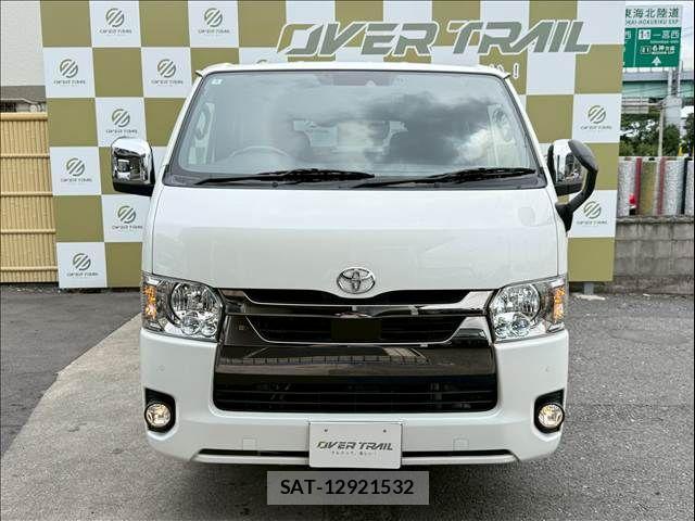 Toyota HIACE VAN 2022-03 7620871-5