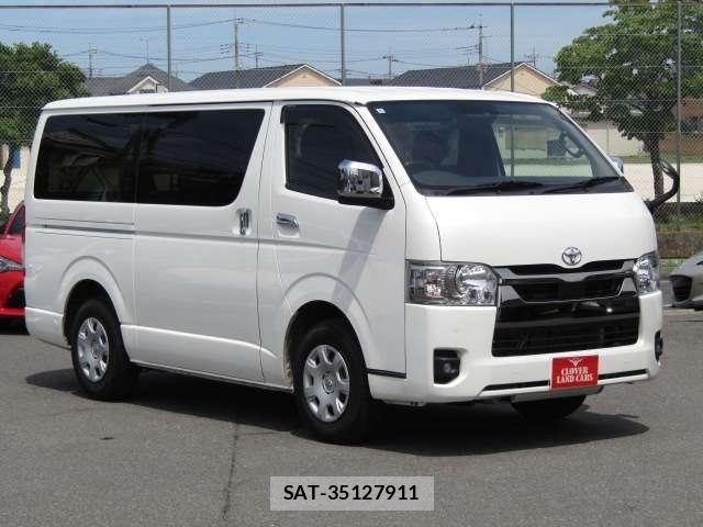 Toyota HIACE VAN 2023-05 7620858-16