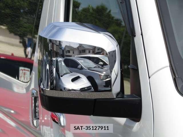 Toyota HIACE VAN 2023-05 7620858-22