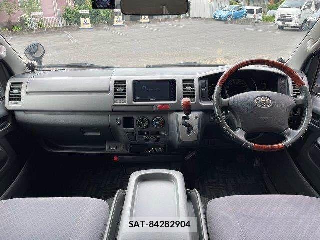 Toyota HIACE VAN 2010-06 7620878-2