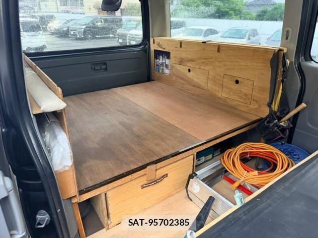 Toyota HIACE VAN 2008-05 7620884-13