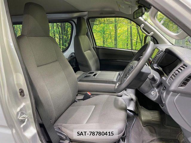 Toyota HIACE VAN 2022-10 7620869-7