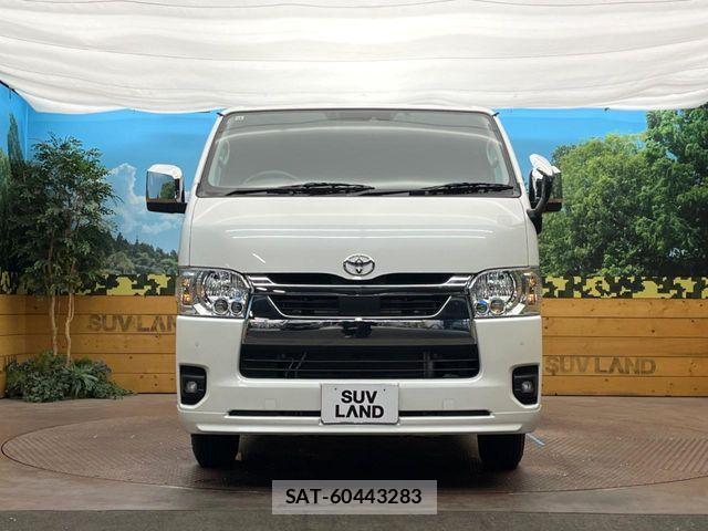 Toyota HIACE VAN 2023-10 7620855-13