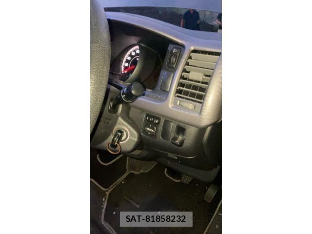Toyota HIACE VAN 2008-07 7620880-17