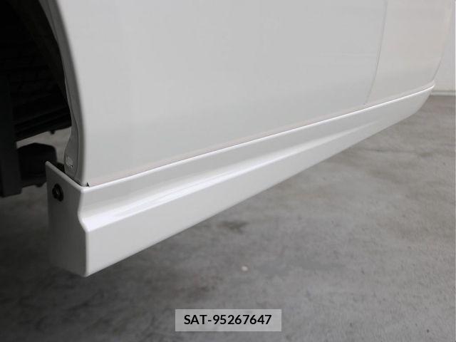 Toyota HIACE VAN 2015-01 7620865-16