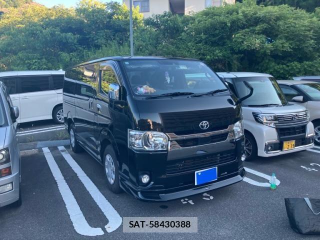 Toyota HIACE VAN 2021-08 7620875-1