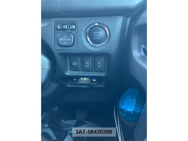 Toyota HIACE VAN 2021-08 7620875-23