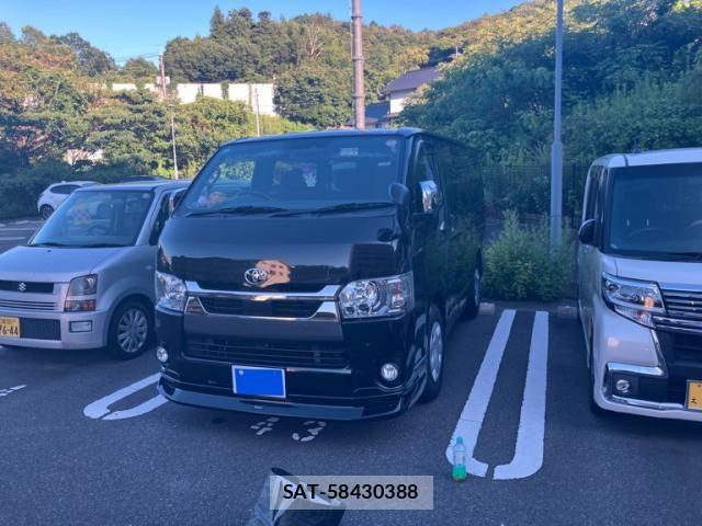 Toyota HIACE VAN 2021-08 7620875-2