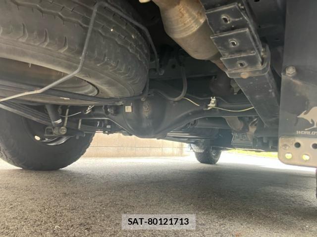 Toyota HIACE VAN 2019-08 7620876-23