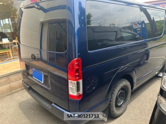 Toyota HIACE VAN 2019-08 7620876-3
