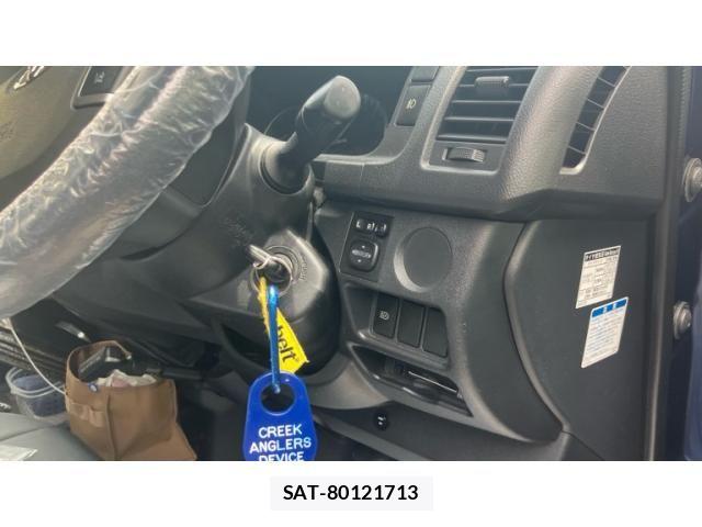 Toyota HIACE VAN 2019-08 7620876-6