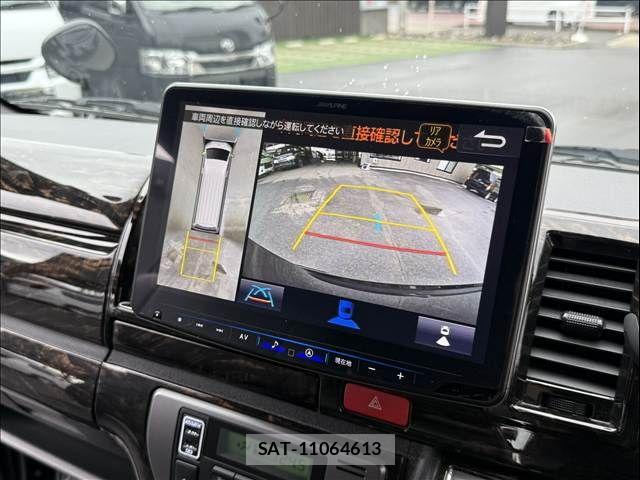 Toyota HIACE VAN 2023-08 7620848-7