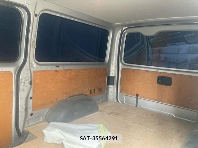 Toyota HIACE VAN 2011-02 7620883-18