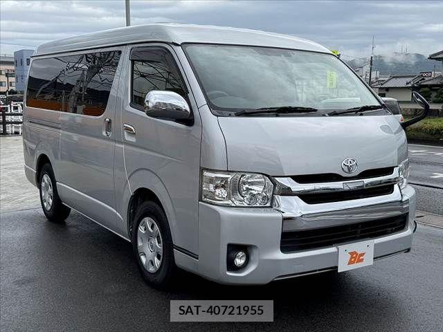 Toyota HIACE VAN 2019-08 7729977-7