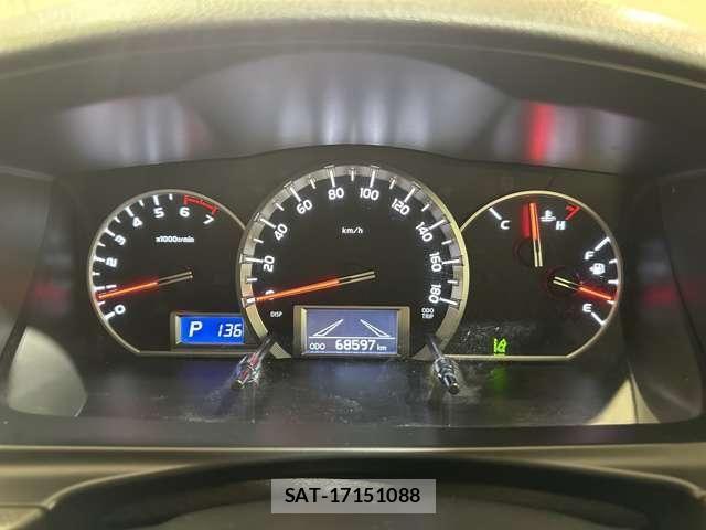 Toyota HIACE VAN 2019-01 7729993-10