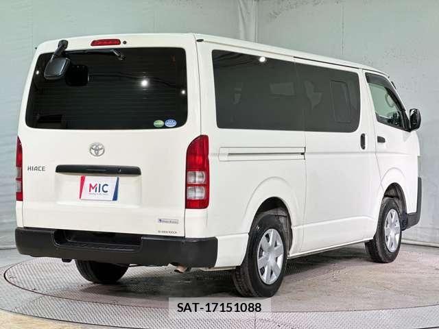 Toyota HIACE VAN 2019-01 7729993-4