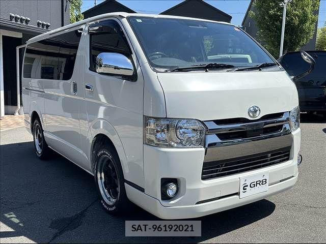 Toyota HIACE VAN 2020-02 7729975-10