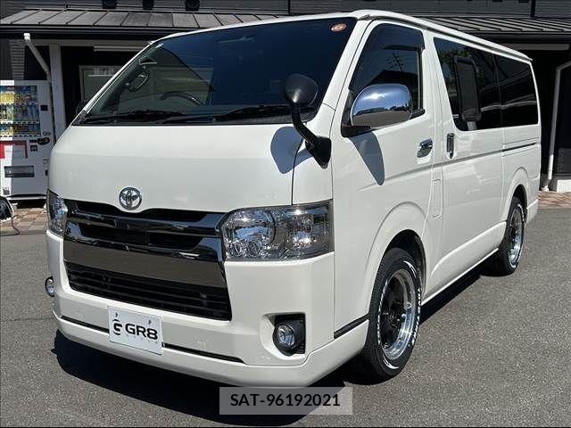 Toyota HIACE VAN 2020-02 7729975-11