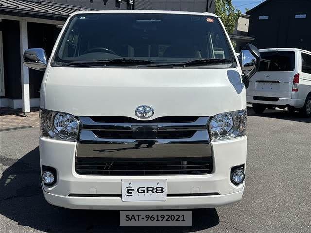 Toyota HIACE VAN 2020-02 7729975-1