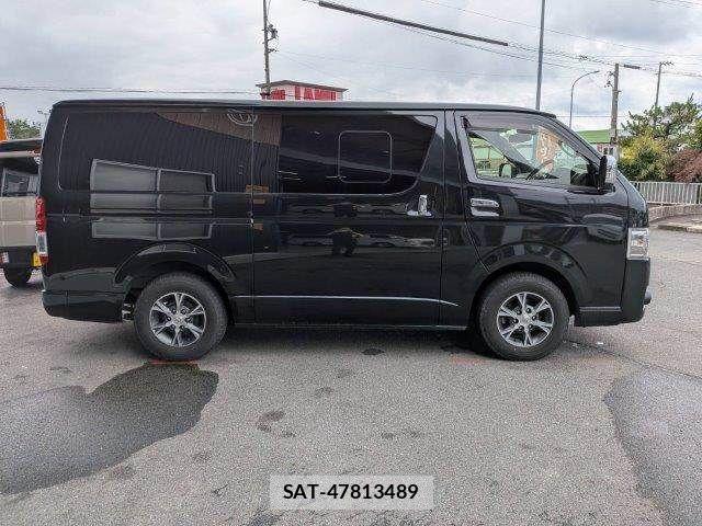 Toyota HIACE VAN 2021-05 7729976-16