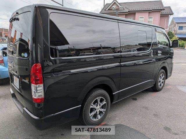 Toyota HIACE VAN 2021-05 7729976-17