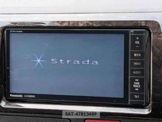 Toyota HIACE VAN 2021-05 7729976-3