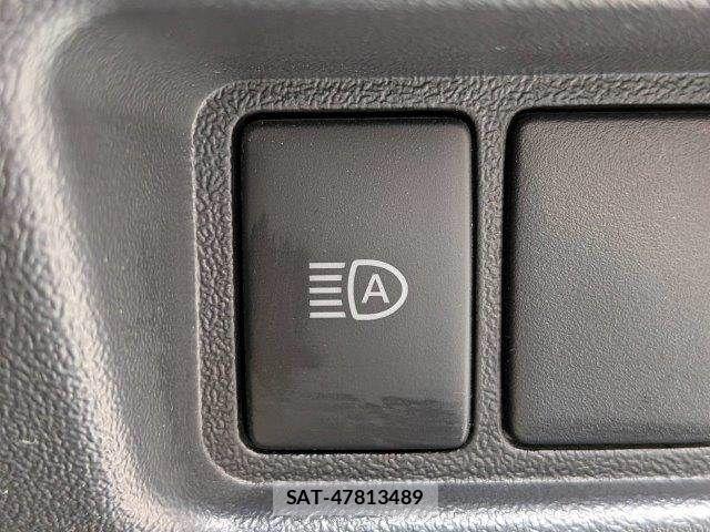 Toyota HIACE VAN 2021-05 7729976-6