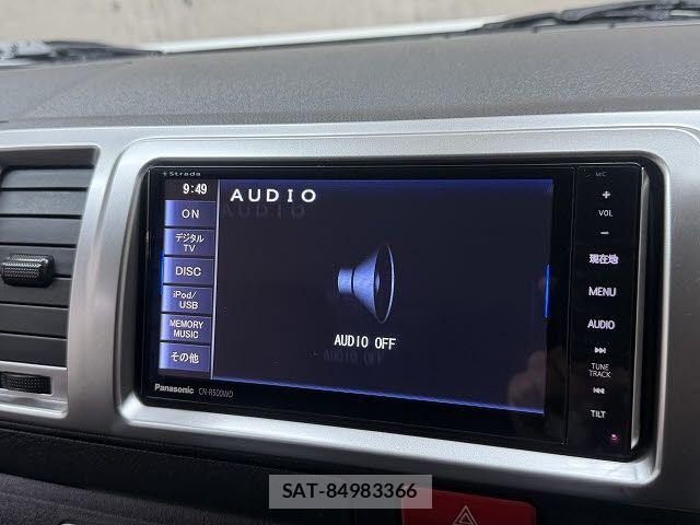 Toyota HIACE VAN 2014-03 7729991-11