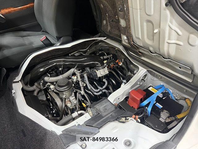 Toyota HIACE VAN 2014-03 7729991-19