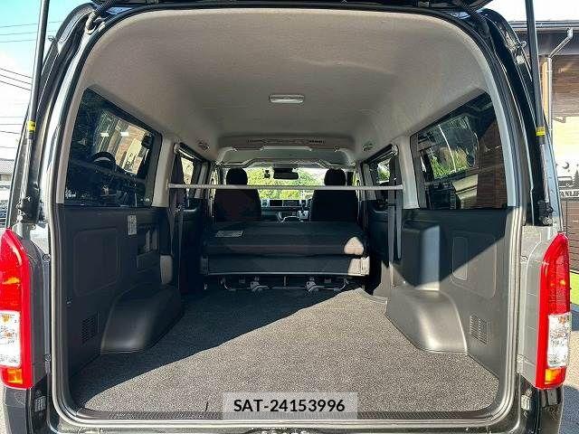 Toyota HIACE VAN 2022-06 7729953-12