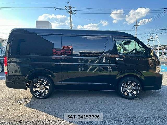 Toyota HIACE VAN 2022-06 7729953-13