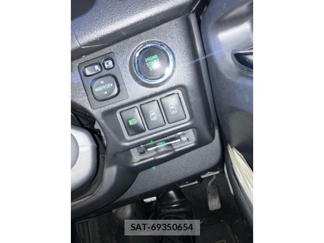 Toyota HIACE VAN 2020-08 7729971-15
